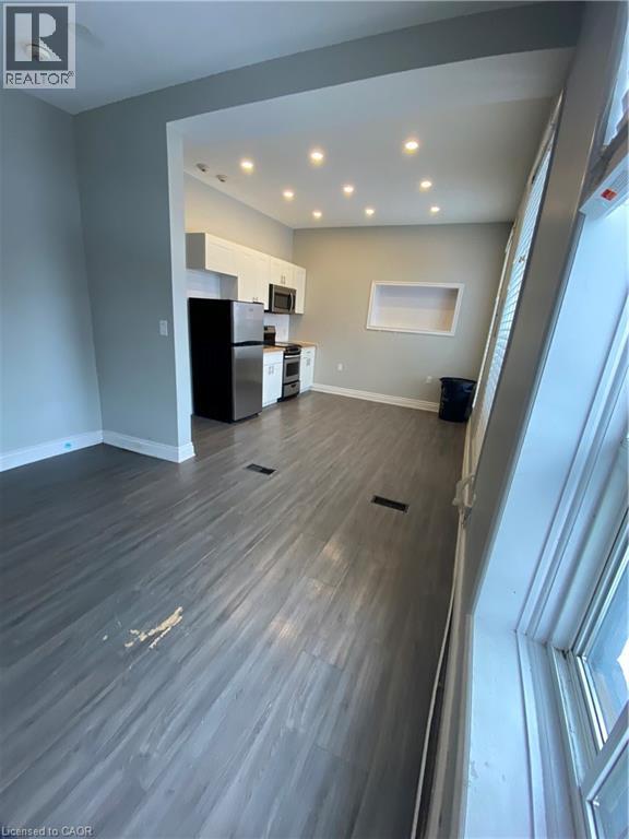 70 Victoria Avenue S Unit# 4, Hamilton, Ontario  L8N 2S7 - Photo 5 - 40810355