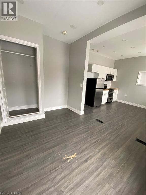 70 Victoria Avenue S Unit# 4, Hamilton, Ontario  L8N 2S7 - Photo 7 - 40810355