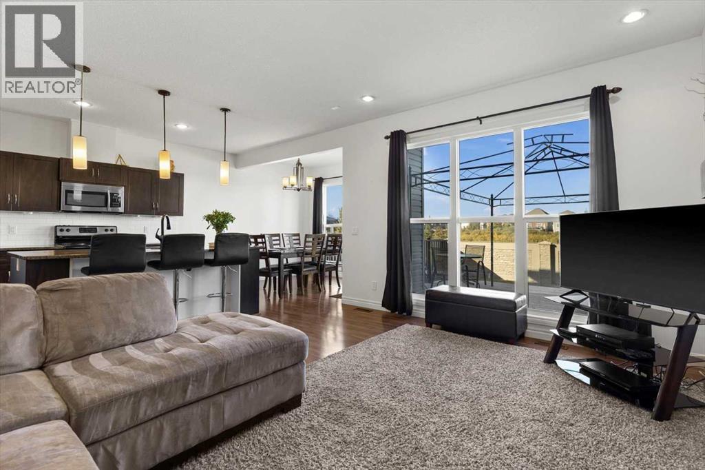 195 Hillcrest Circle Sw, Airdrie, Alberta  T4B 0Y6 - Photo 15 - A2275025