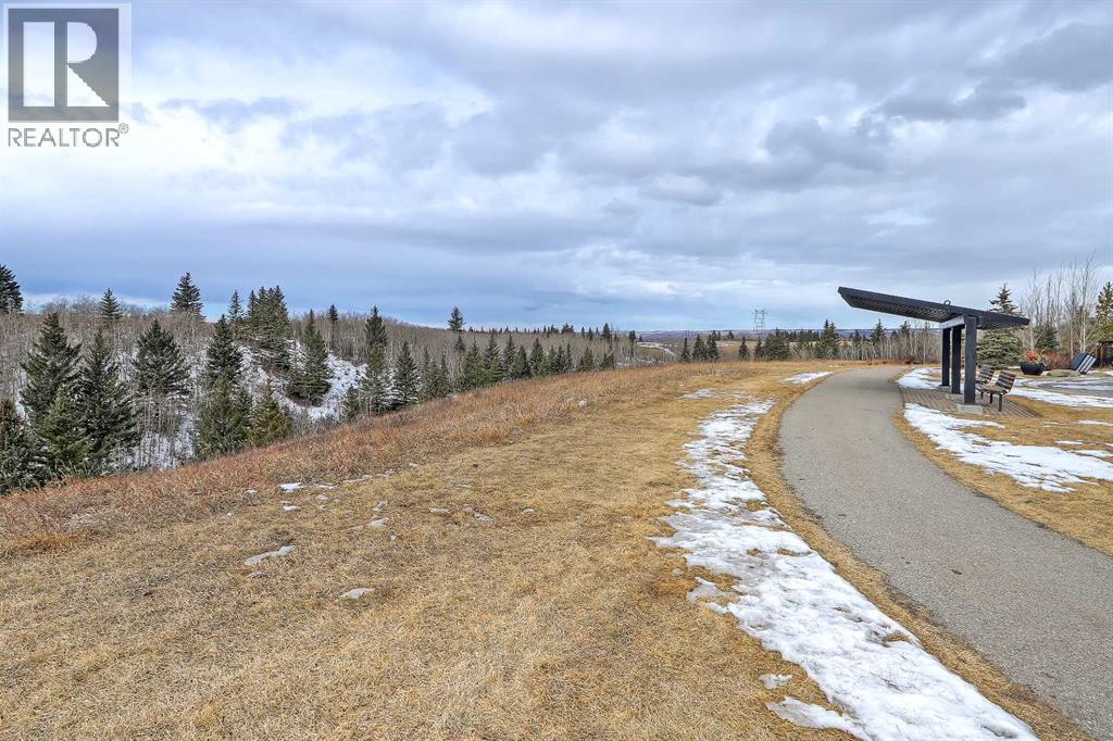 132 Valley Pointe Place Nw, Calgary, Alberta  T3B 6B1 - Photo 40 - A2290668