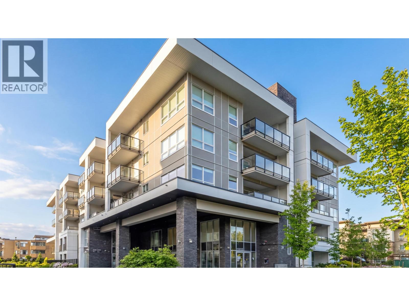 401 11913 Burnett Street, Maple Ridge, British Columbia  V2X 4N1 - Photo 1 - R3095879