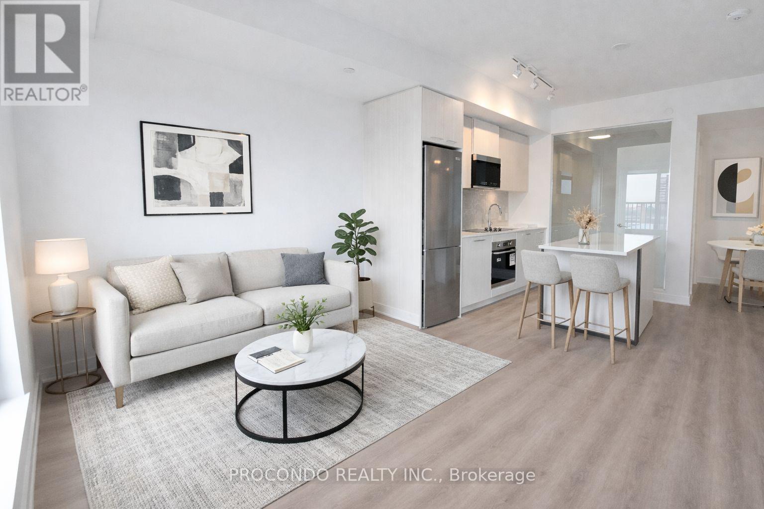 30 Dreamers Way, Toronto, Ontario  M5A 0Y7 - Photo 2 - C12857414