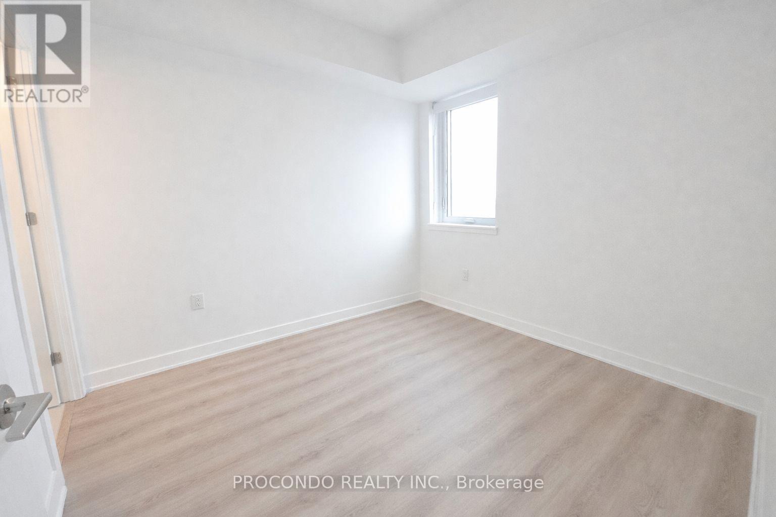 30 Dreamers Way, Toronto, Ontario  M5A 0Y7 - Photo 7 - C12857414