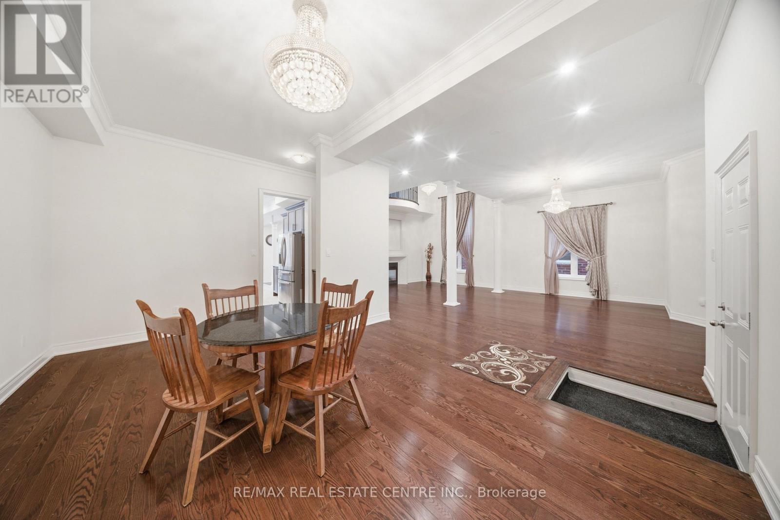 3290 Erin Centre Boulevard, Mississauga, Ontario  L5M 0K9 - Photo 11 - W12857412