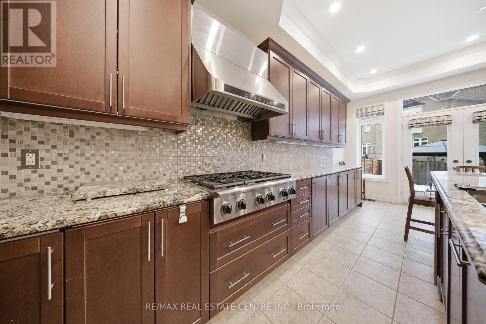 3290 Erin Centre Boulevard, Mississauga, Ontario  L5M 0K9 - Photo 19 - W12857412