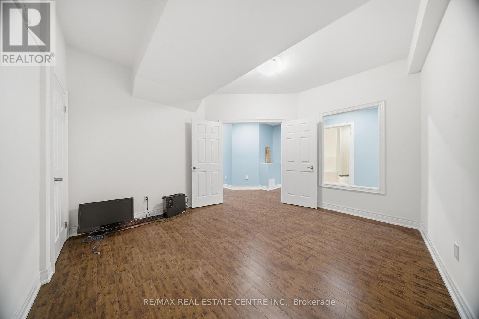 3290 Erin Centre Boulevard, Mississauga, Ontario  L5M 0K9 - Photo 24 - W12857412