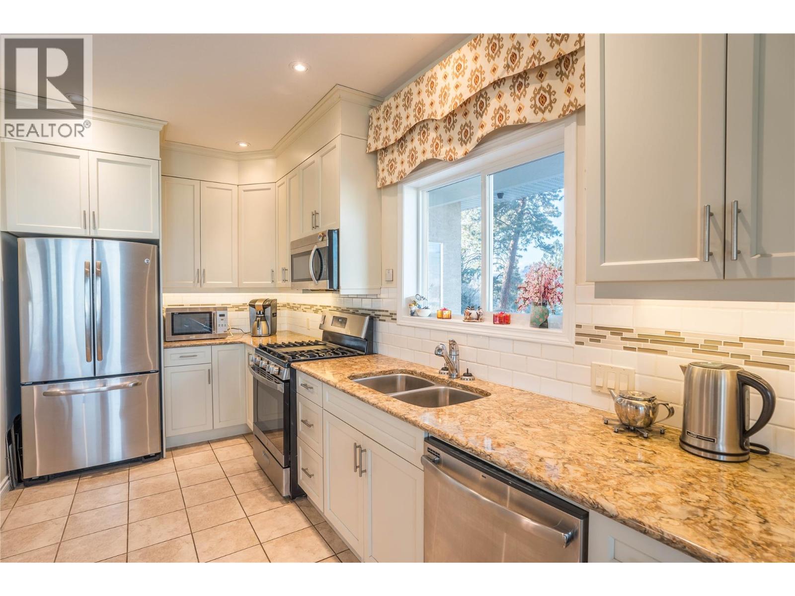 7118 Hespeler Road, Summerland, British Columbia  V0H 1Z4 - Photo 11 - 10378165