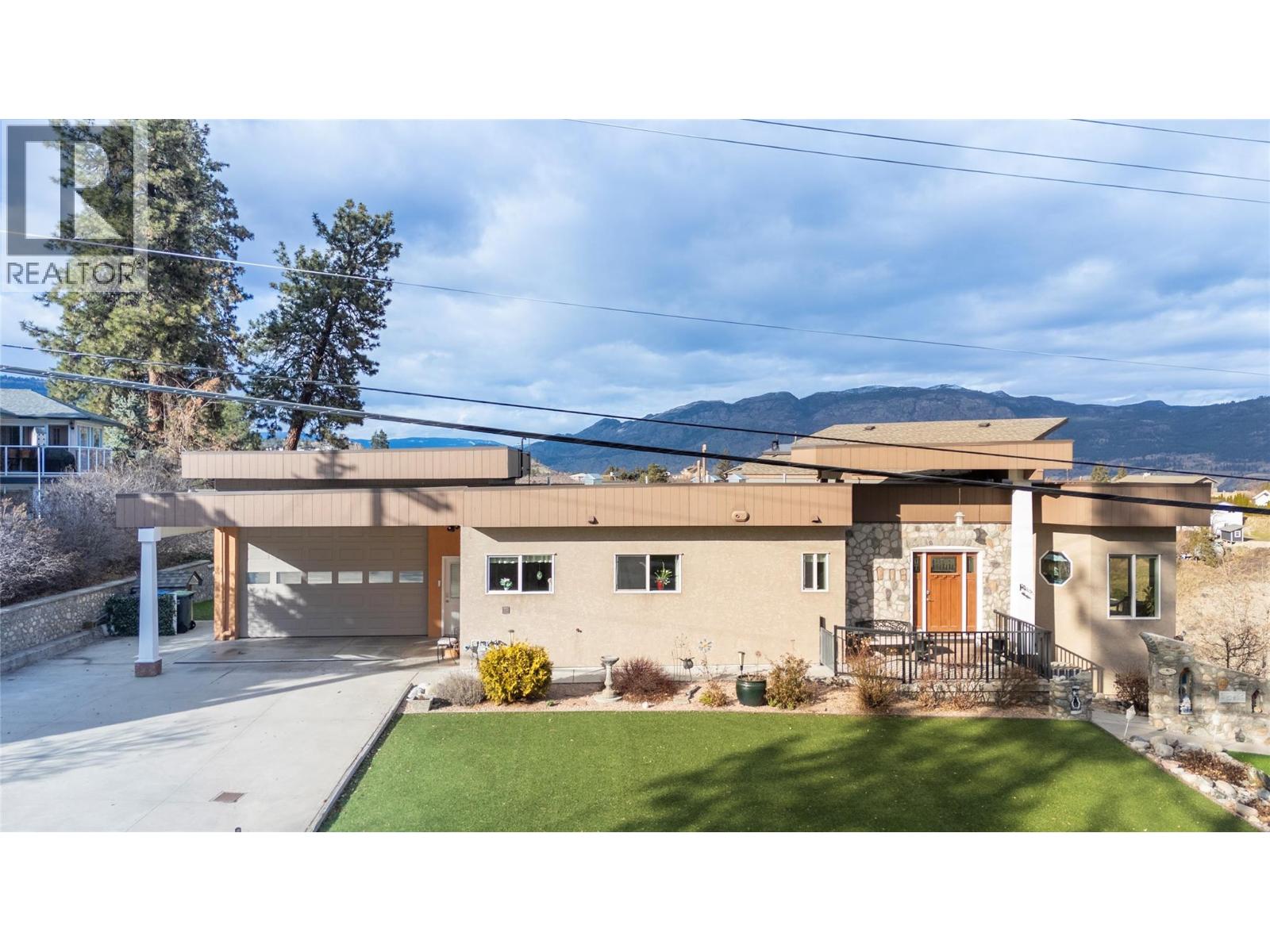 7118 Hespeler Road, Summerland, British Columbia  V0H 1Z4 - Photo 2 - 10378165