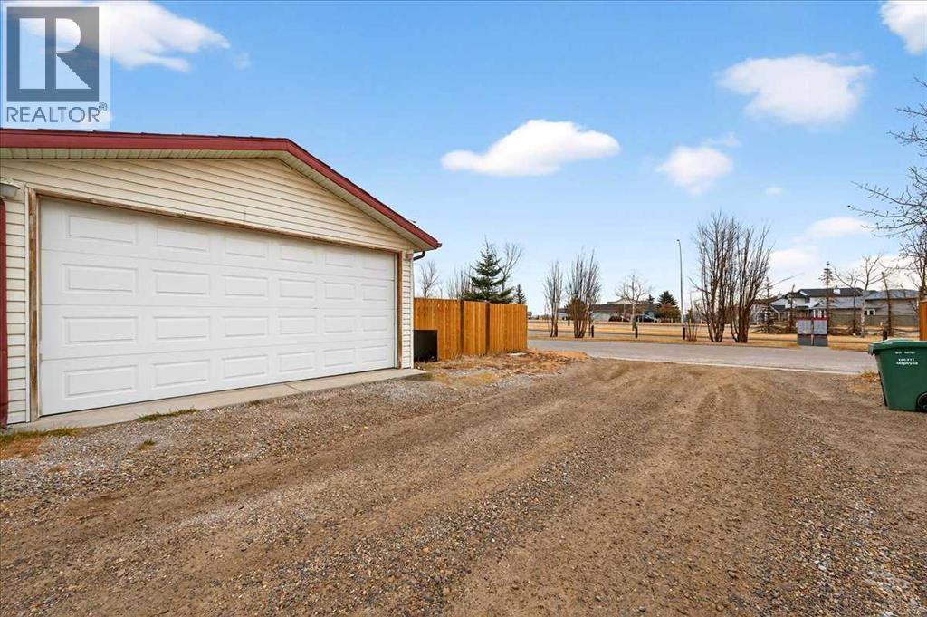 2103 Country Hills Circle Nw, Calgary, Alberta  T3K 4Z3 - Photo 30 - A2288133