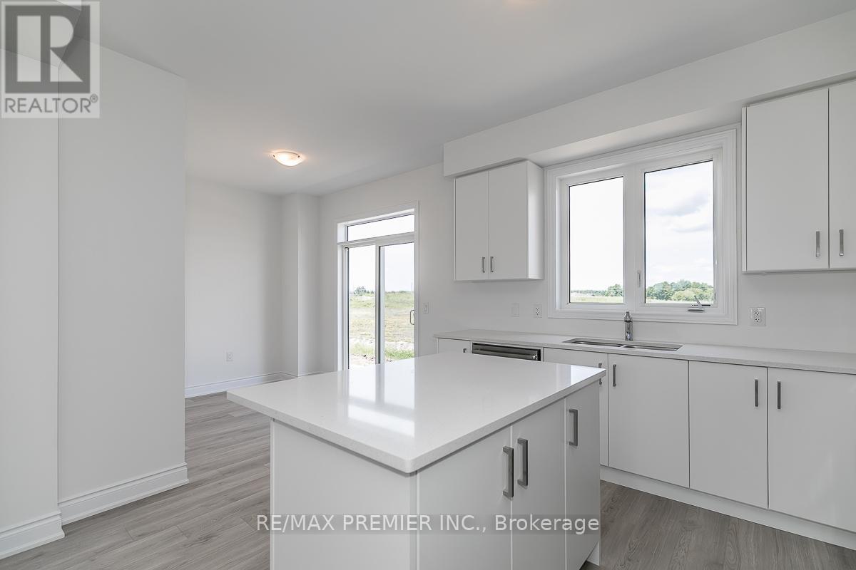 57 Union Boulevard, Wasaga Beach, Ontario  L9Z 0M2 - Photo 14 - S12757132