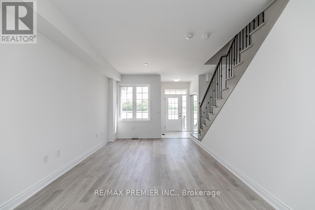 57 Union Boulevard, Wasaga Beach, Ontario  L9Z 0M2 - Photo 10 - S12757132