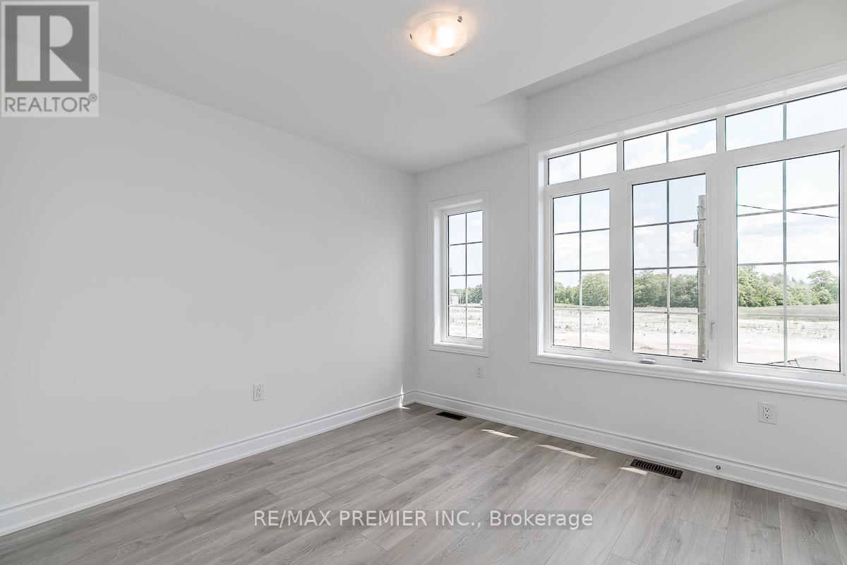 57 Union Boulevard, Wasaga Beach, Ontario  L9Z 0M2 - Photo 32 - S12757132