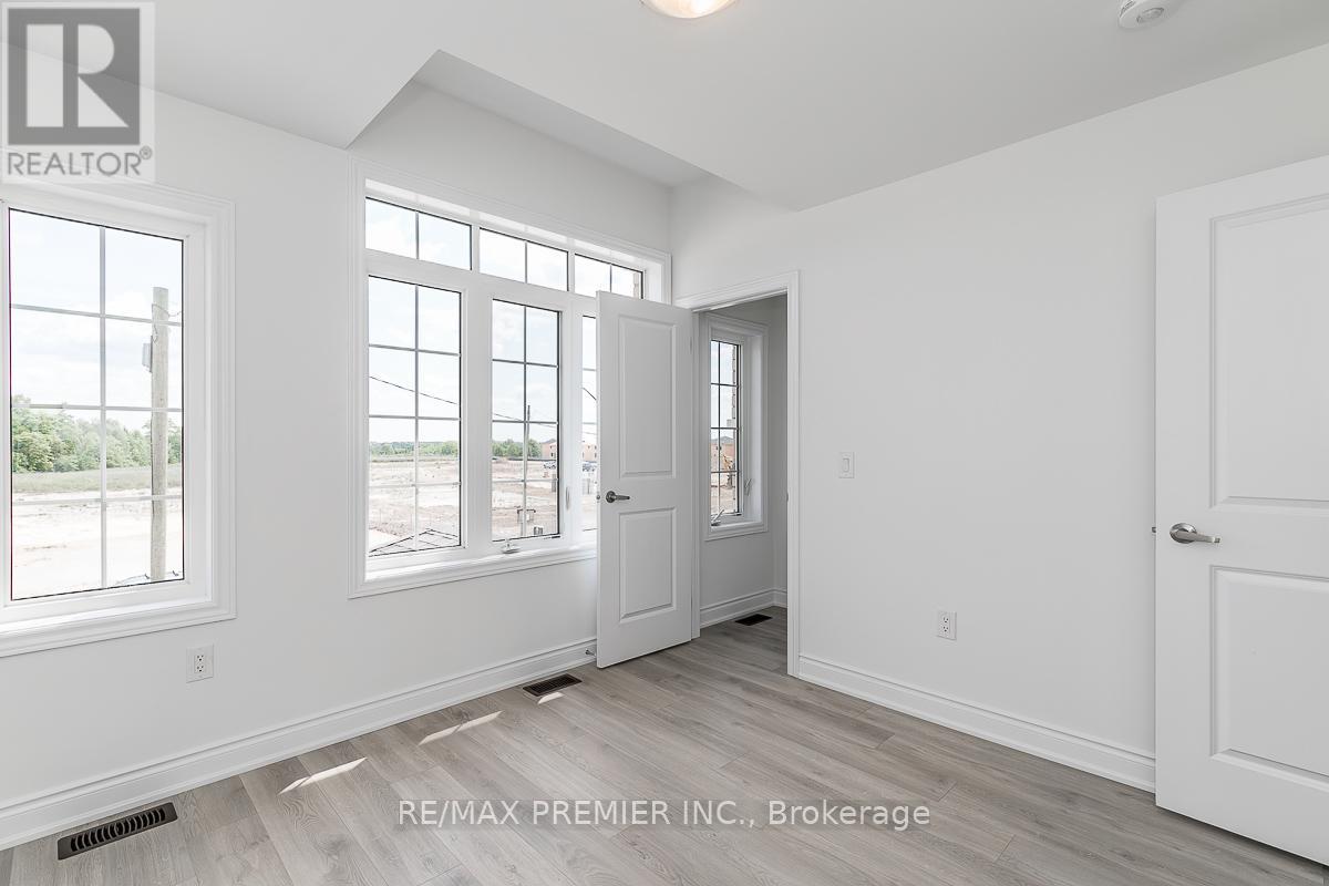 57 Union Boulevard, Wasaga Beach, Ontario  L9Z 0M2 - Photo 34 - S12757132