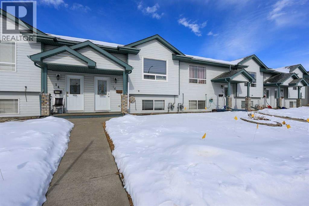 16 Durand Crescent, red deer, Alberta
