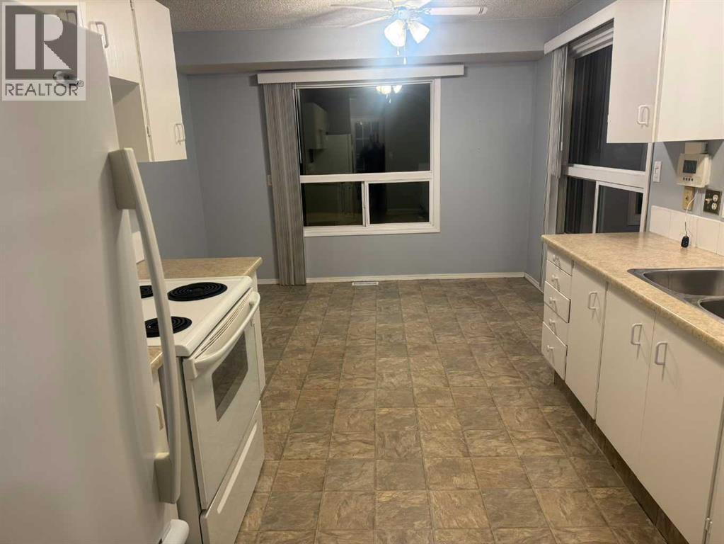 4317 54 Street, Grimshaw, Alberta  T0H 1W0 - Photo 2 - A2279073