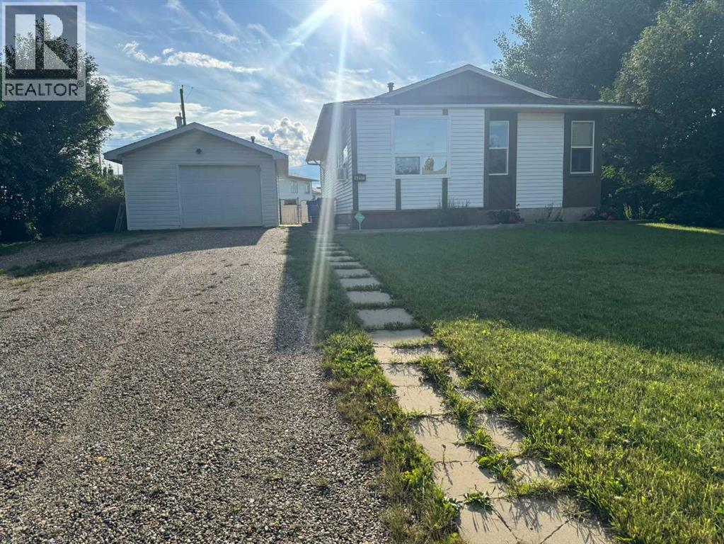 4317 54 Street, Grimshaw, Alberta  T0H 1W0 - Photo 24 - A2279073