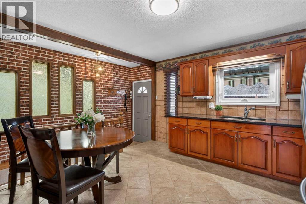 19 Beaupre Crescent Nw, Calgary, Alberta  T3B 2S9 - Photo 14 - A2290158