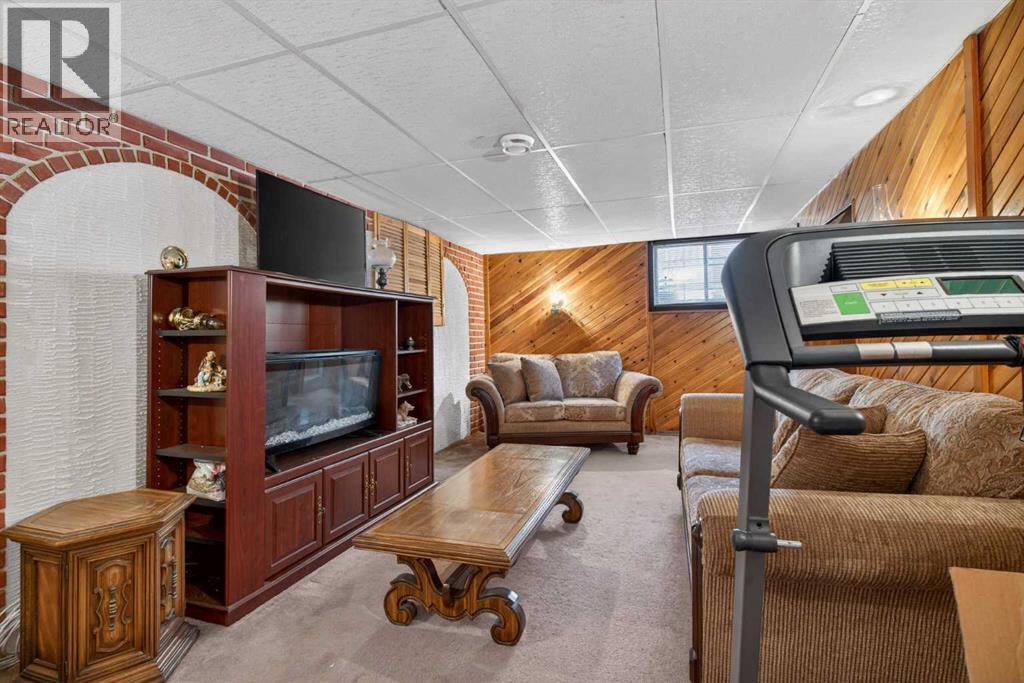 19 Beaupre Crescent Nw, Calgary, Alberta  T3B 2S9 - Photo 33 - A2290158