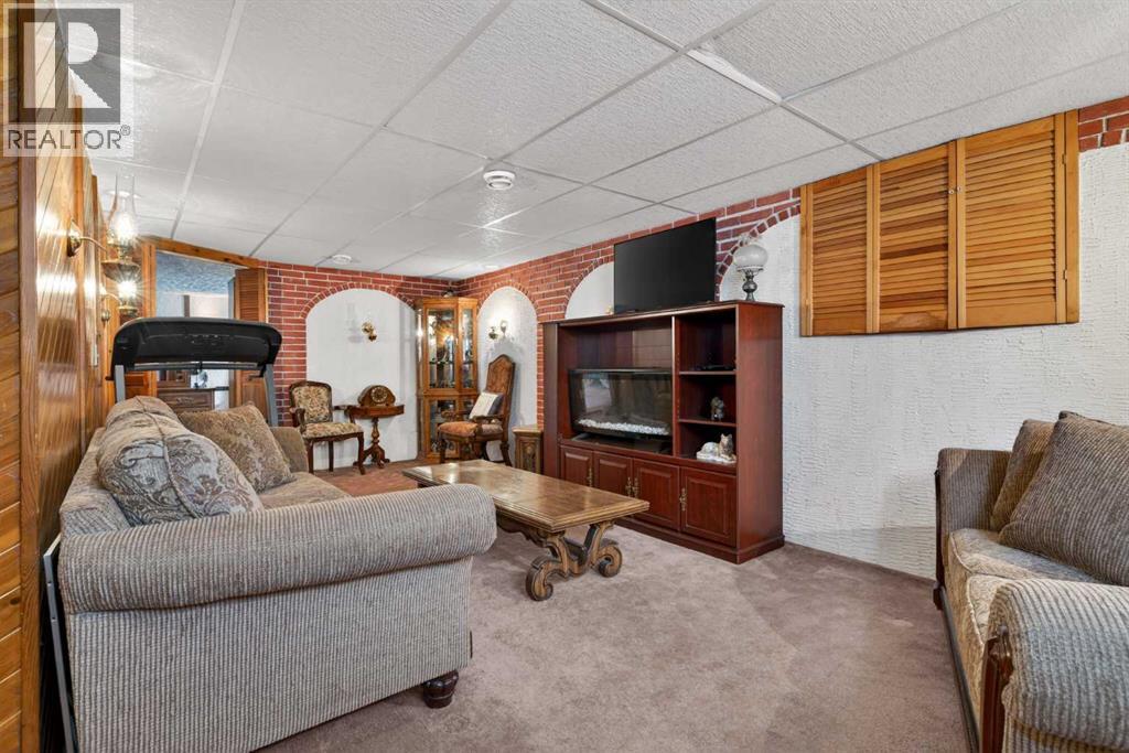 19 Beaupre Crescent Nw, Calgary, Alberta  T3B 2S9 - Photo 30 - A2290158