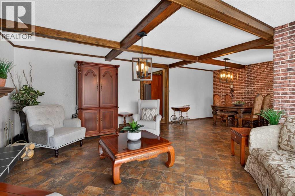 19 Beaupre Crescent Nw, Calgary, Alberta  T3B 2S9 - Photo 9 - A2290158