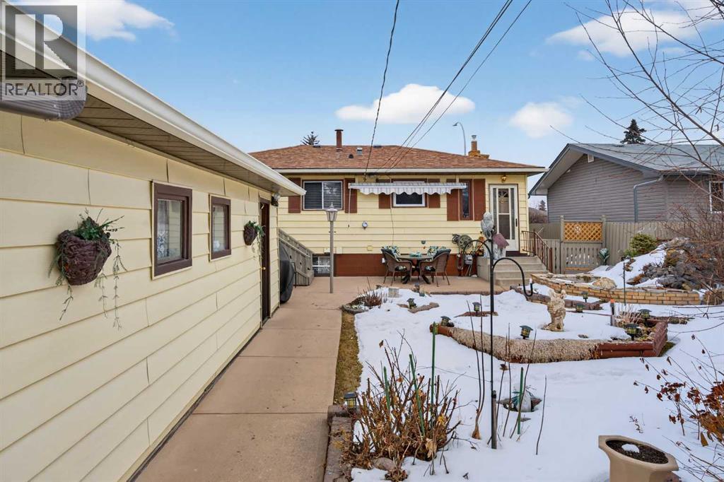 19 Beaupre Crescent Nw, Calgary, Alberta  T3B 2S9 - Photo 47 - A2290158
