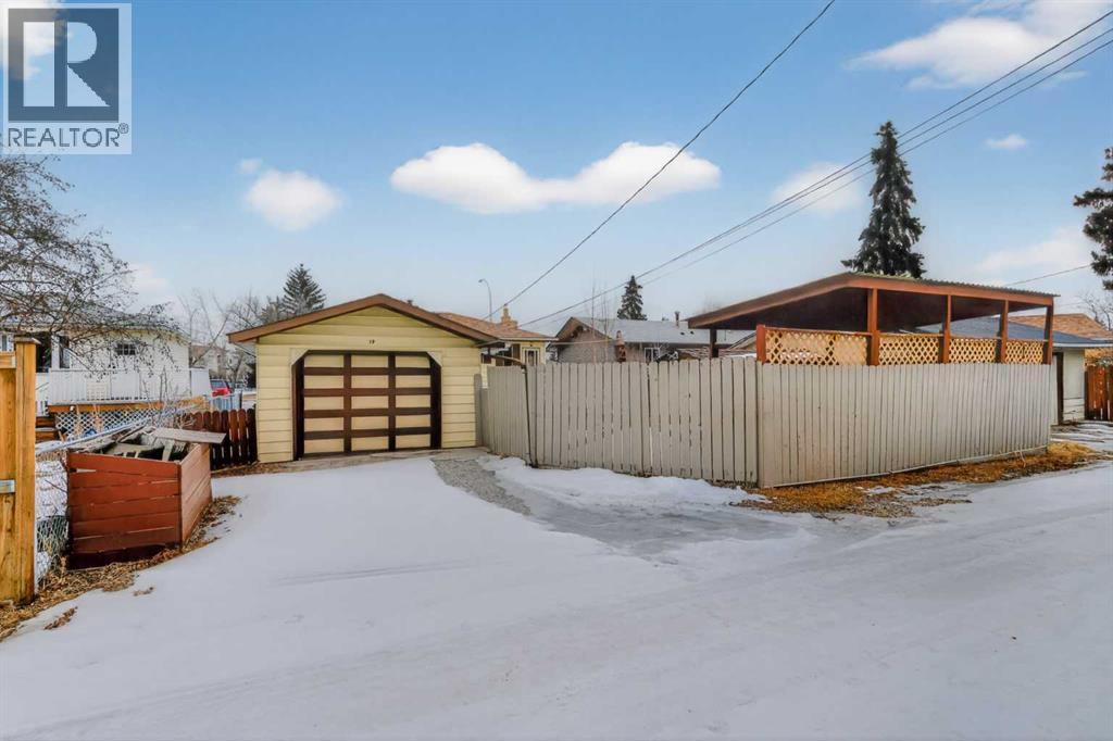 19 Beaupre Crescent Nw, Calgary, Alberta  T3B 2S9 - Photo 46 - A2290158