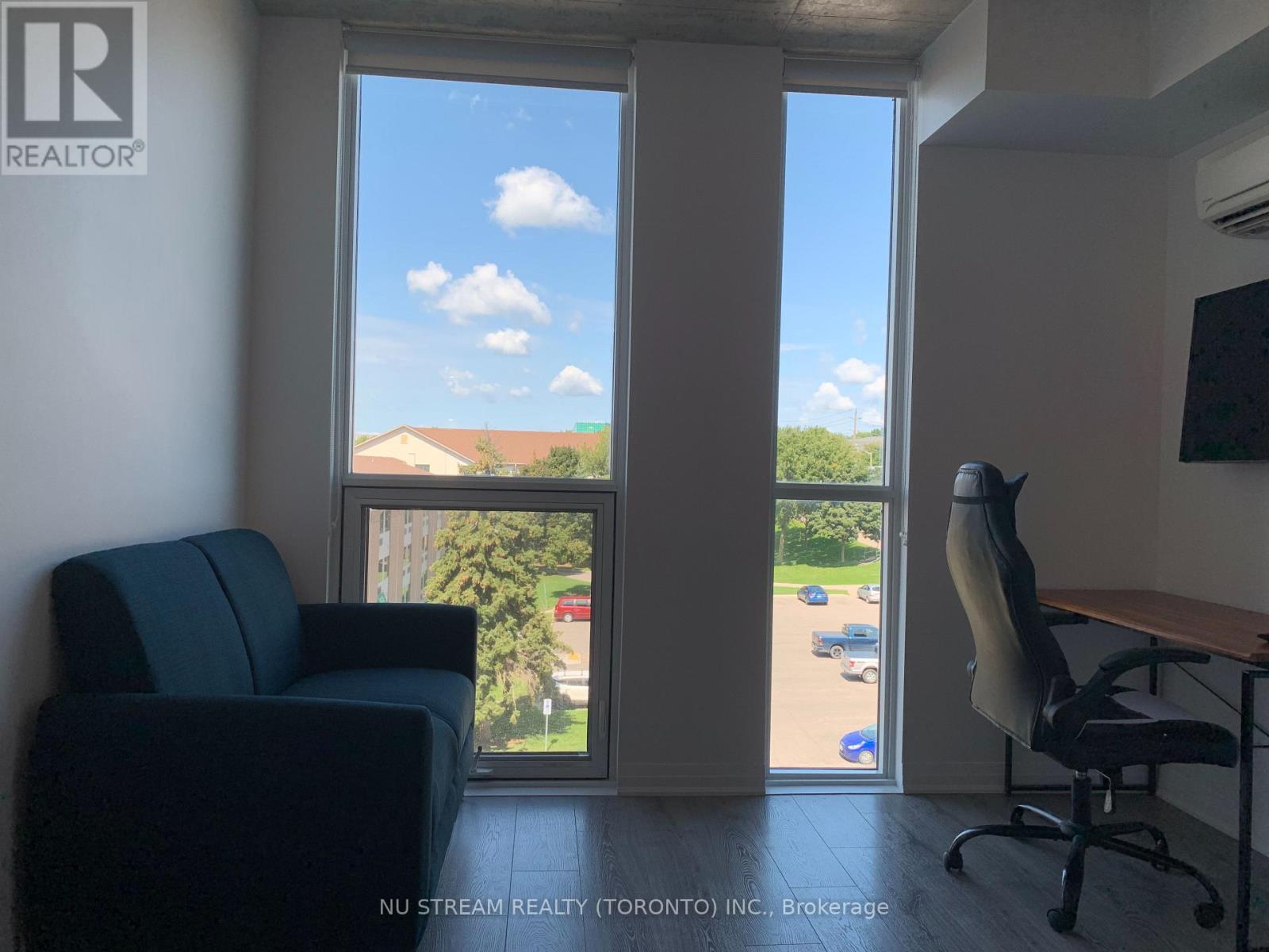 423 - 1900 Simcoe Street N, Oshawa, Ontario  L1G 4Y3 - Photo 2 - E12857424