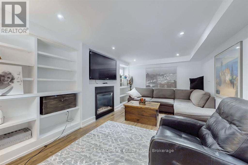 333 Rannie Road, Newmarket, Ontario  L3X 1K3 - Photo 44 - N12857430