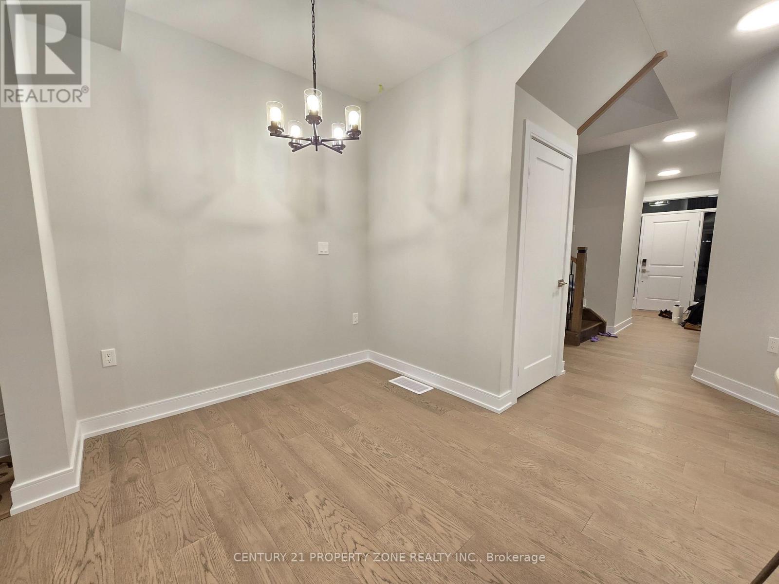 33 - 143 Elgin Street N, Cambridge, Ontario  N1R 5H6 - Photo 6 - X12857434