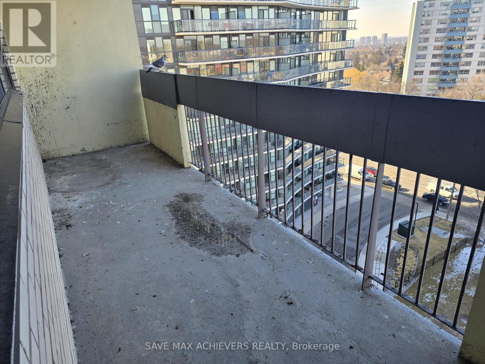 1004 - 1455 Lawrence Avenue W, Toronto, Ontario  M6L 1B1 - Photo 10 - W12857432