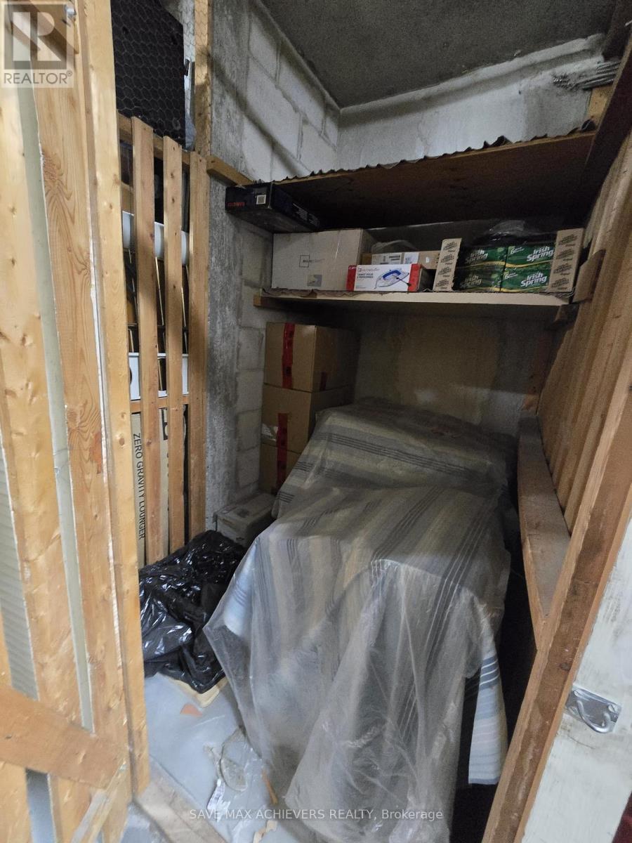 1004 - 1455 Lawrence Avenue W, Toronto, Ontario  M6L 1B1 - Photo 32 - W12857432