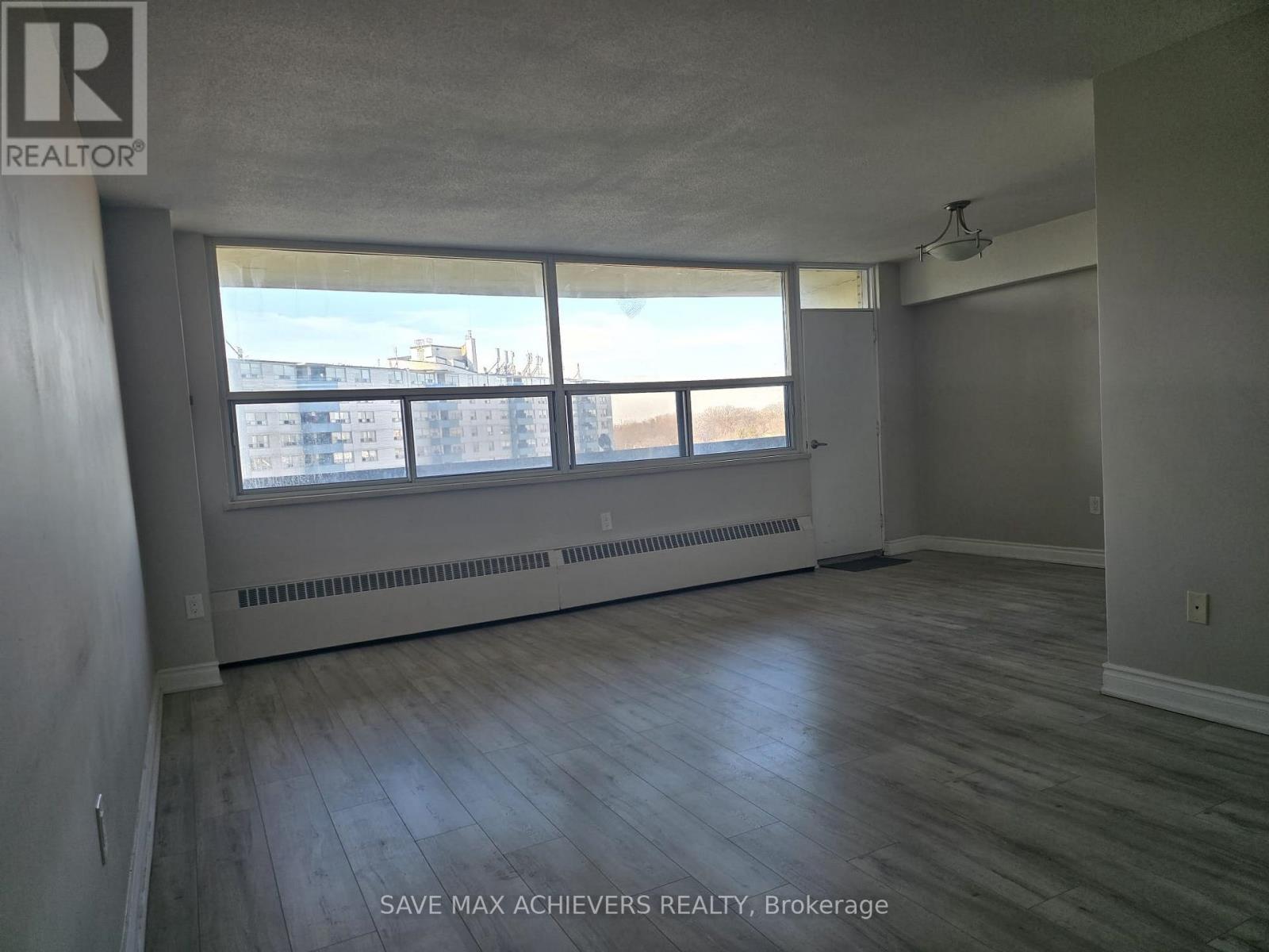 1004 - 1455 Lawrence Avenue W, Toronto, Ontario  M6L 1B1 - Photo 7 - W12857432