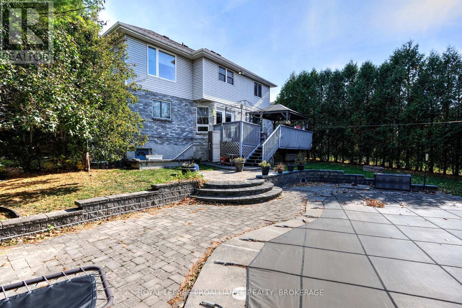 605 Fernmoor Drive, Kingston (East Gardiners Rd), Ontario  K7M 8K5 - Photo 35 - X12850970