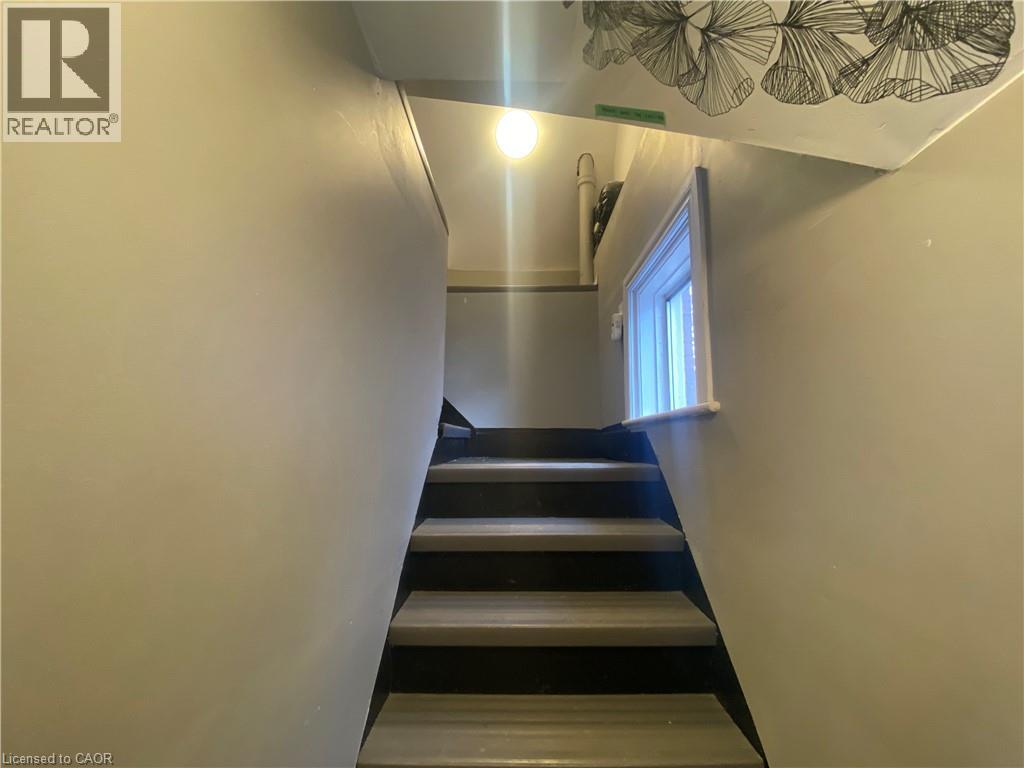 32 Simeon Street, Kitchener, Ontario  N2H 1S1 - Photo 17 - 40797114