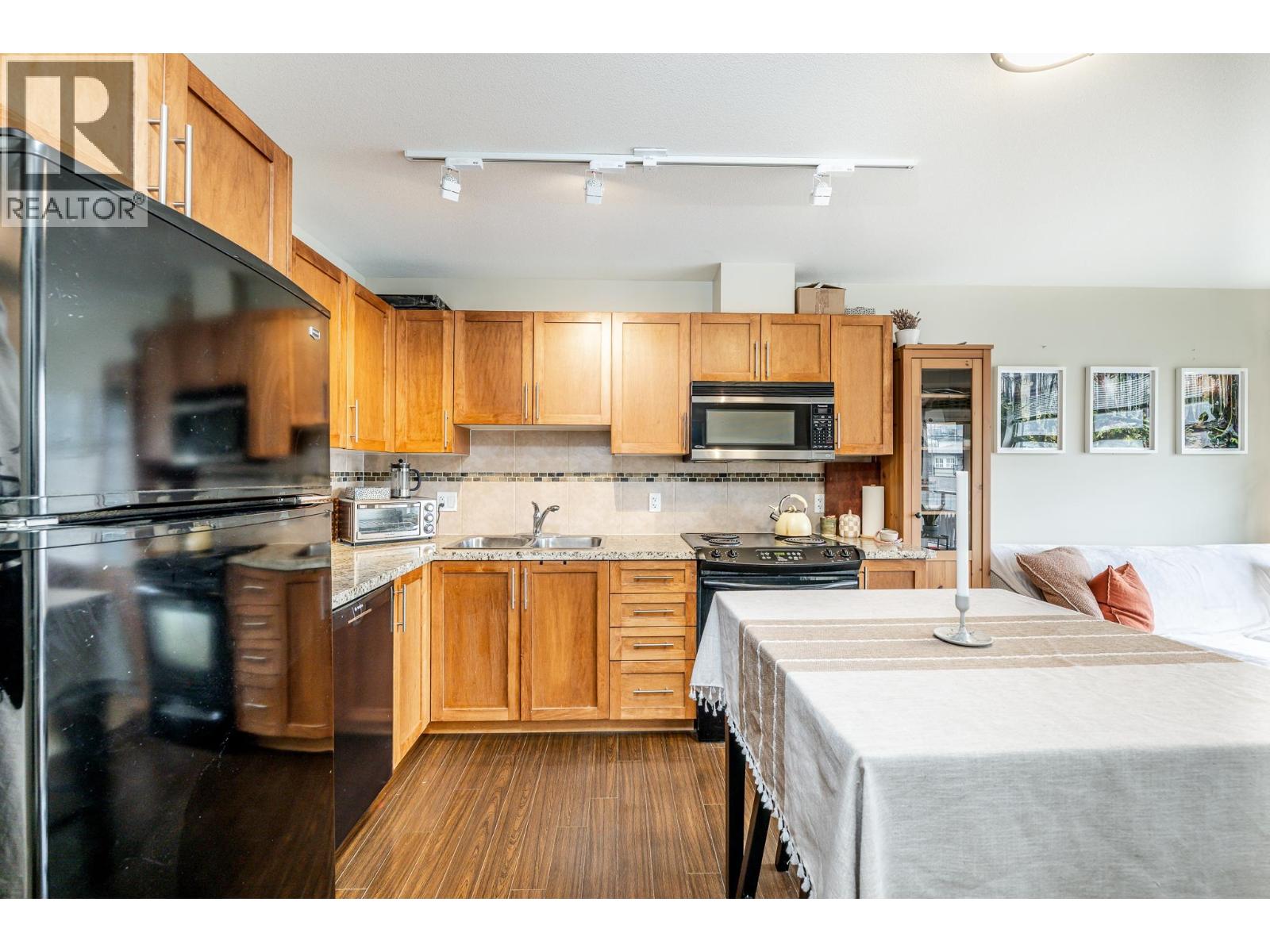 421 1211 Village Green Way, Squamish, British Columbia  V8B 0R7 - Photo 7 - R3097197