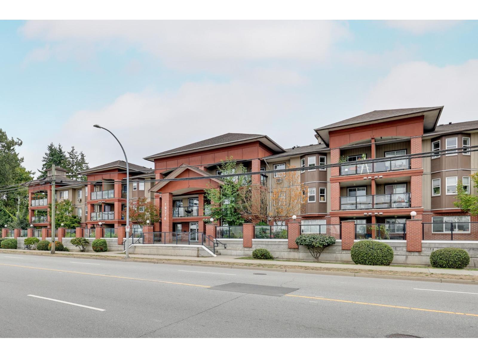 317 19774 56 Avenue, Langley, British Columbia  V3A 3X6 - Photo 1 - R3097123