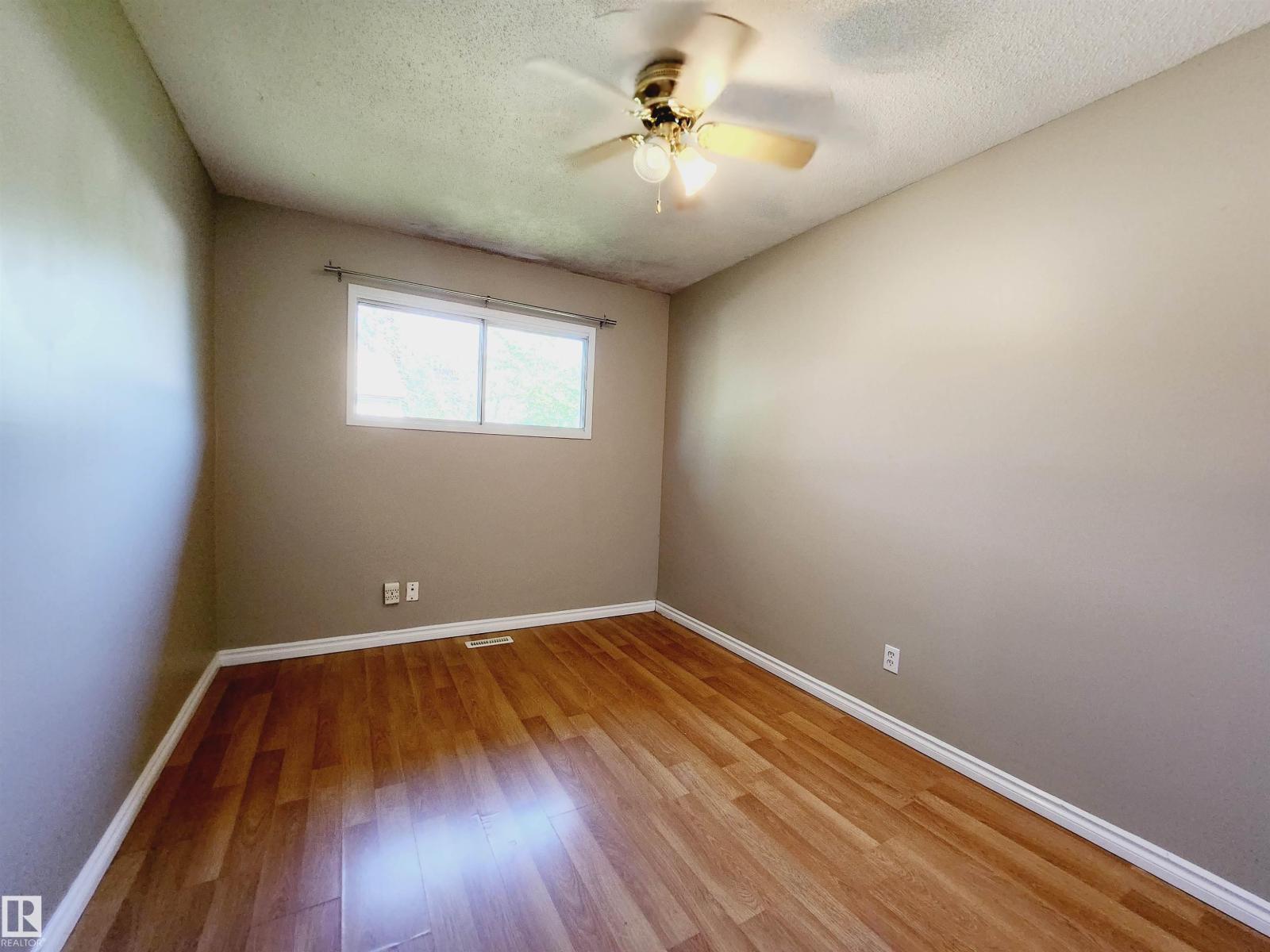 12214 77 St Nw, Edmonton, Alberta  T5B 2H1 - Photo 11 - E4476421