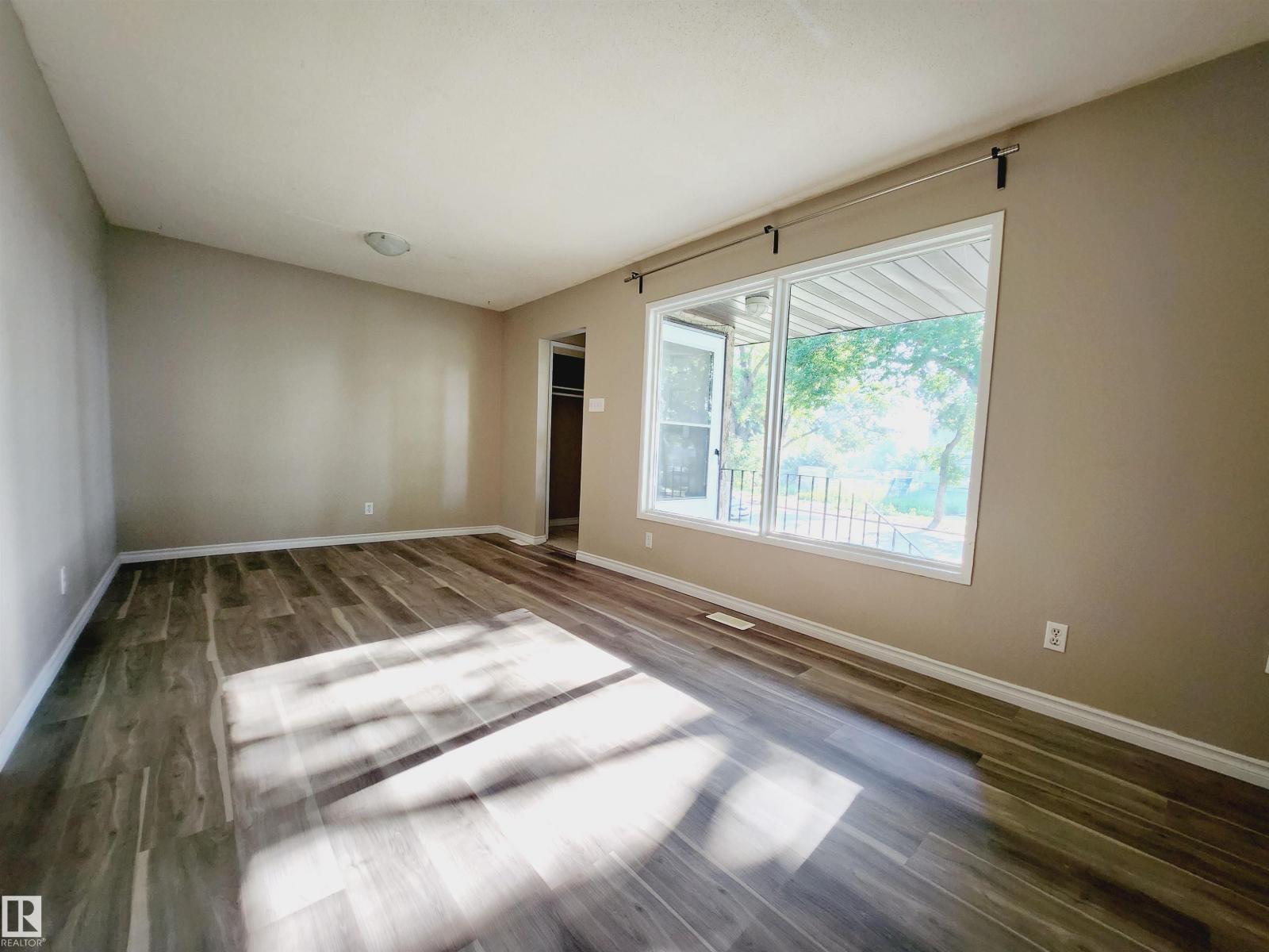 12214 77 St Nw, Edmonton, Alberta  T5B 2H1 - Photo 7 - E4476421