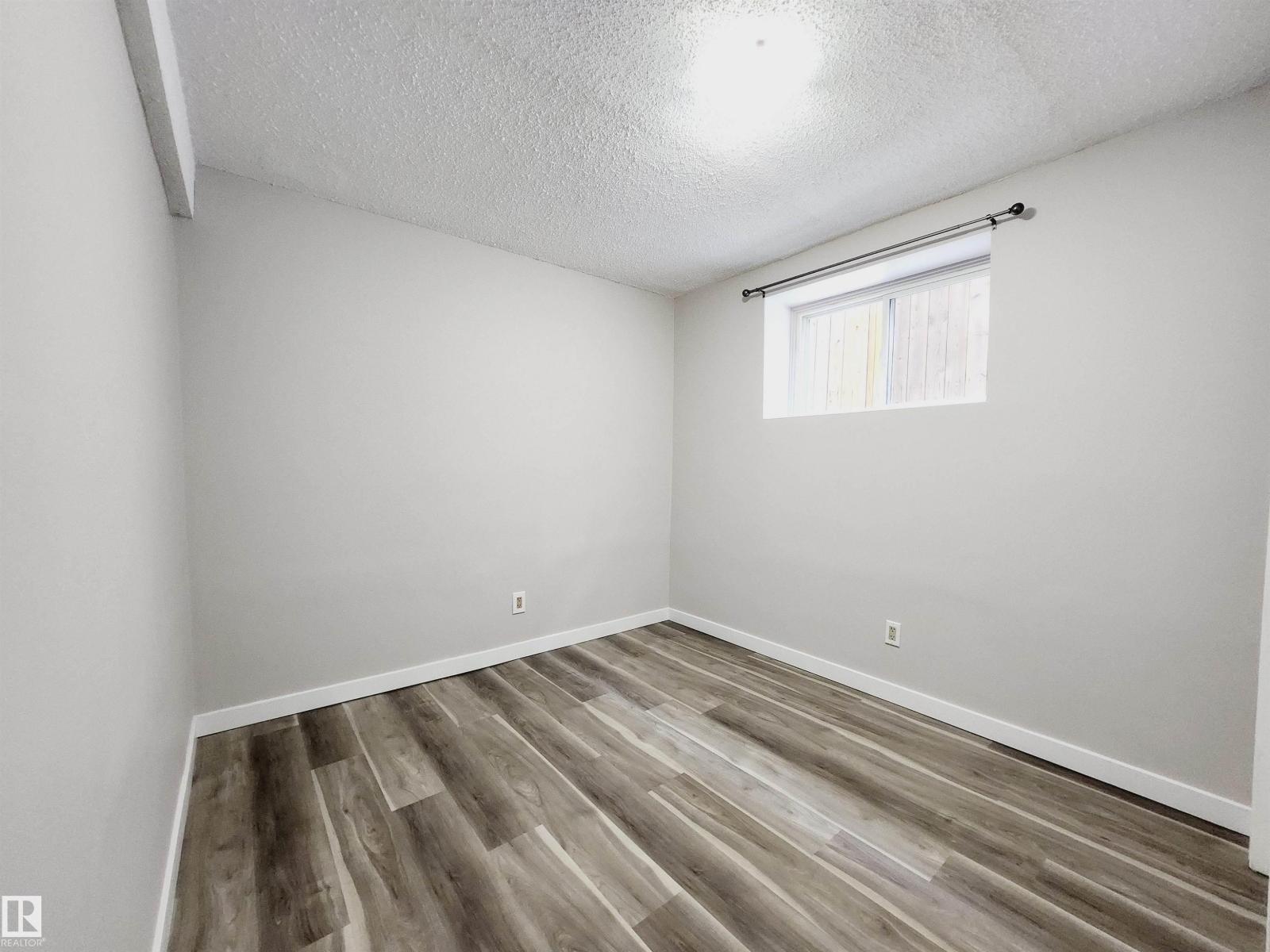 12212-12214 77 St Nw, Edmonton, Alberta  T5B 2G9 - Photo 17 - E4476423