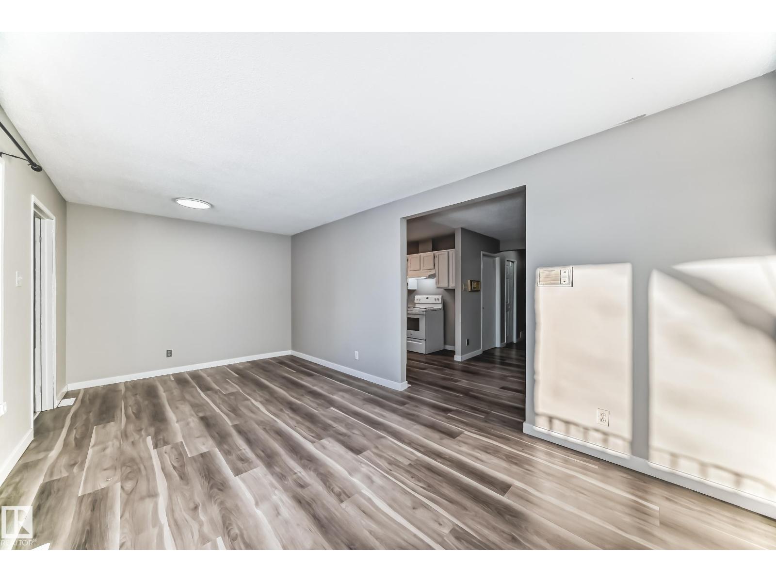 12212-12214 77 St Nw, Edmonton, Alberta  T5B 2G9 - Photo 37 - E4476423