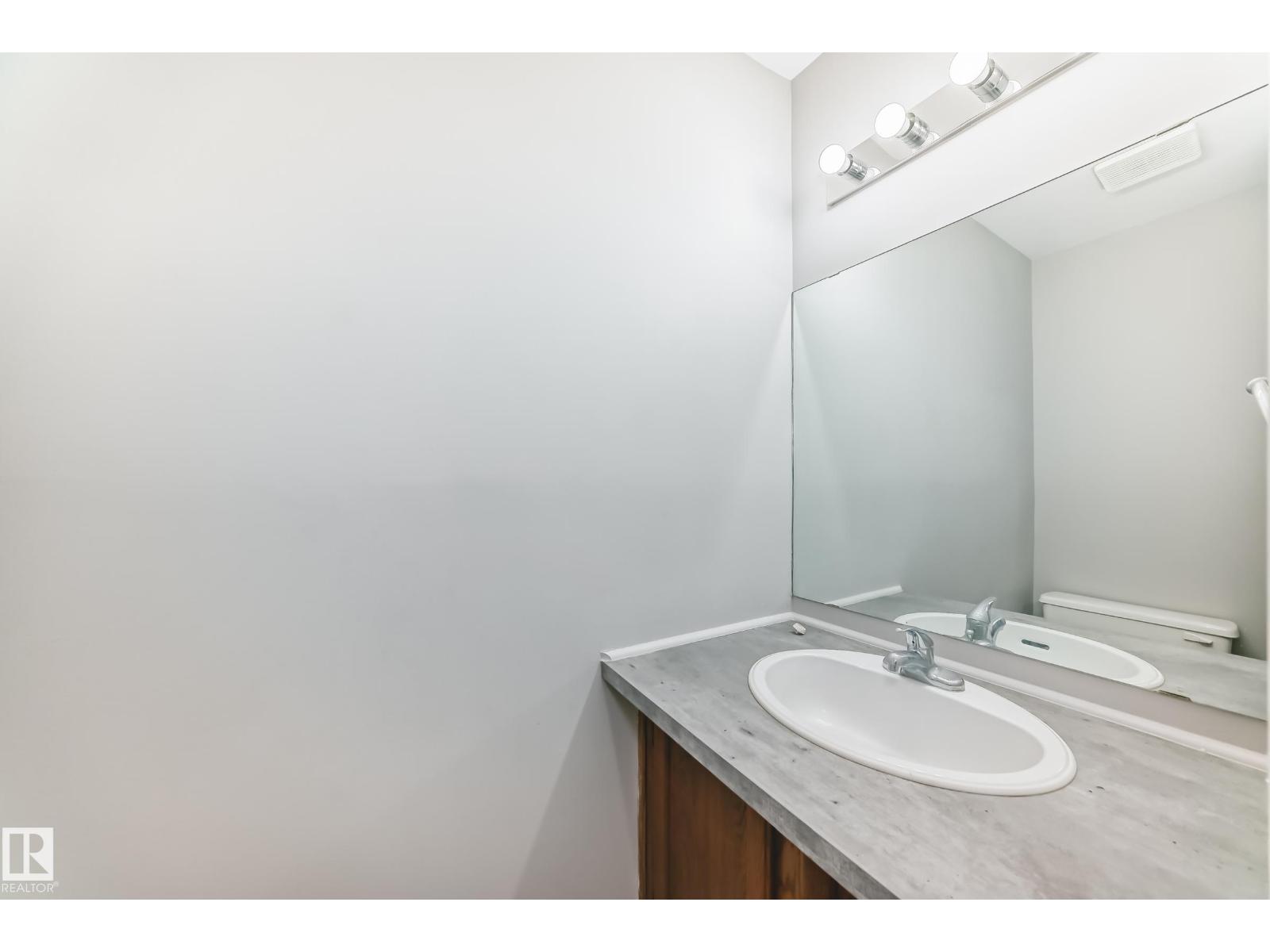 12212-12214 77 St Nw, Edmonton, Alberta  T5B 2G9 - Photo 40 - E4476423