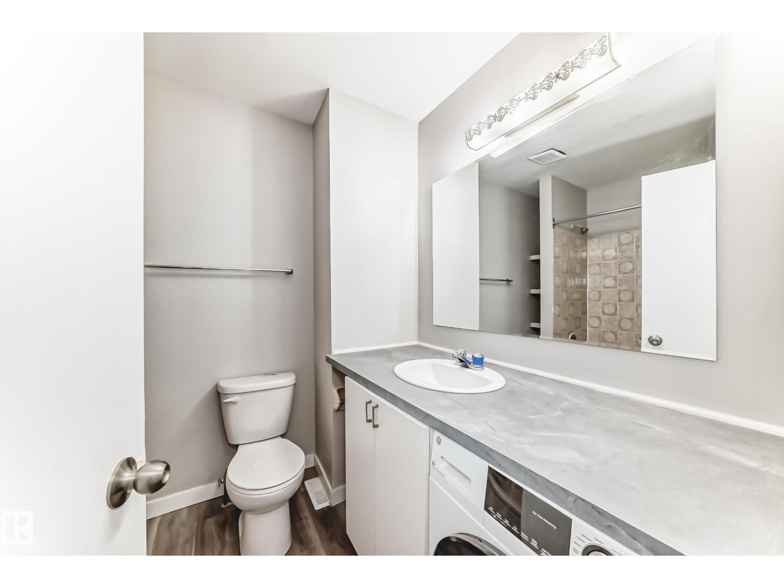 12212-12214 77 St Nw, Edmonton, Alberta  T5B 2G9 - Photo 45 - E4476423