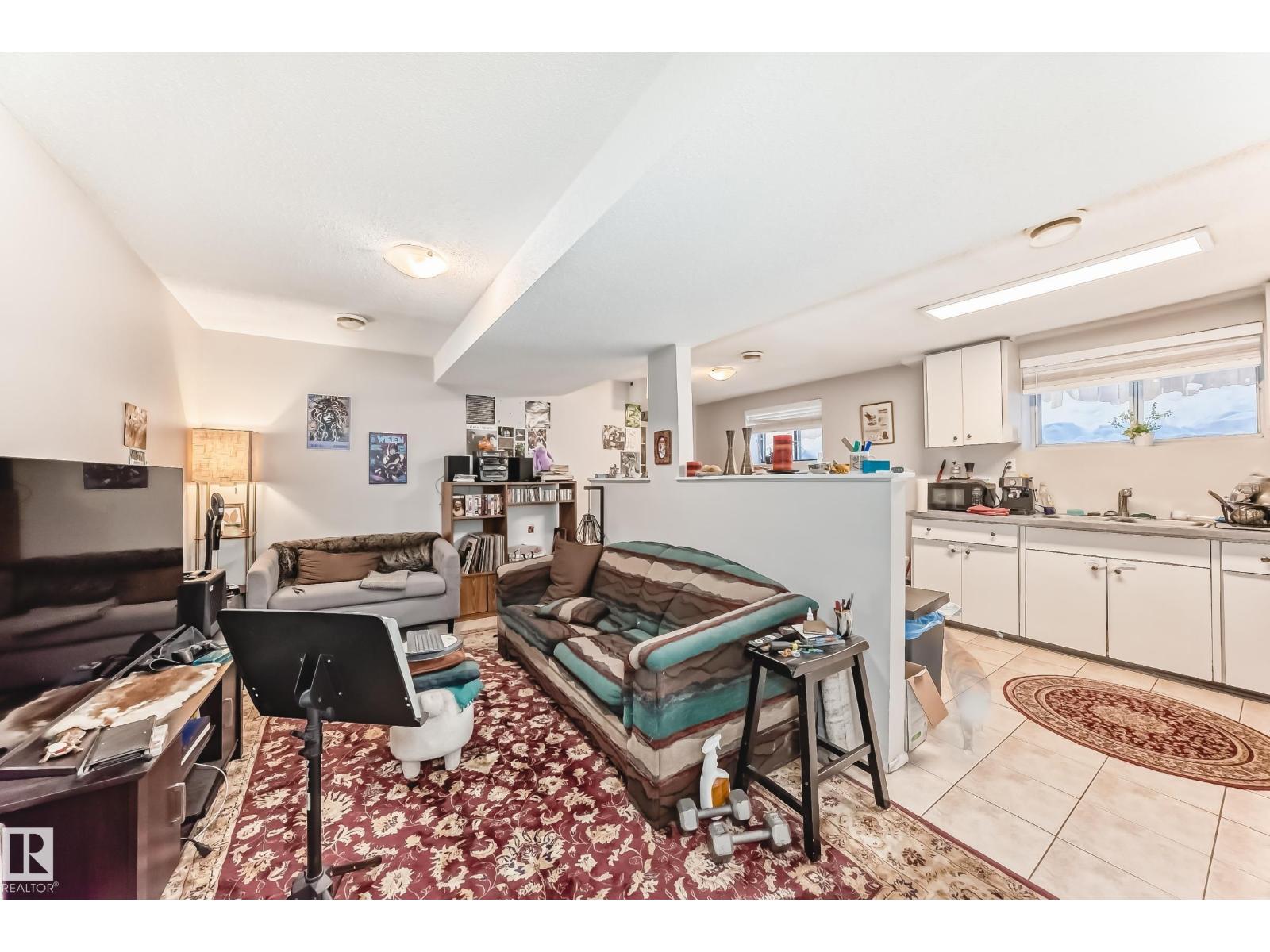 12212-12214 77 St Nw, Edmonton, Alberta  T5B 2G9 - Photo 48 - E4476423