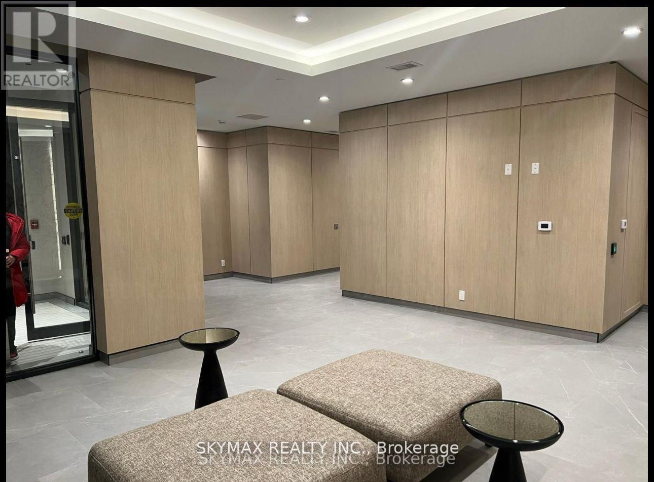 310 - 215 Veterans Drive S, Brampton, Ontario  L7A 5L6 - Photo 6 - W12857448