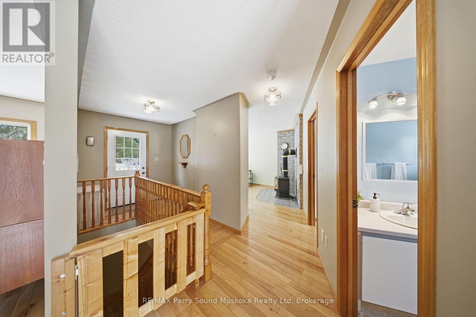 47 Lake Forest Drive, Mcdougall, Ontario  P2A 2W9 - Photo 21 - X12857464