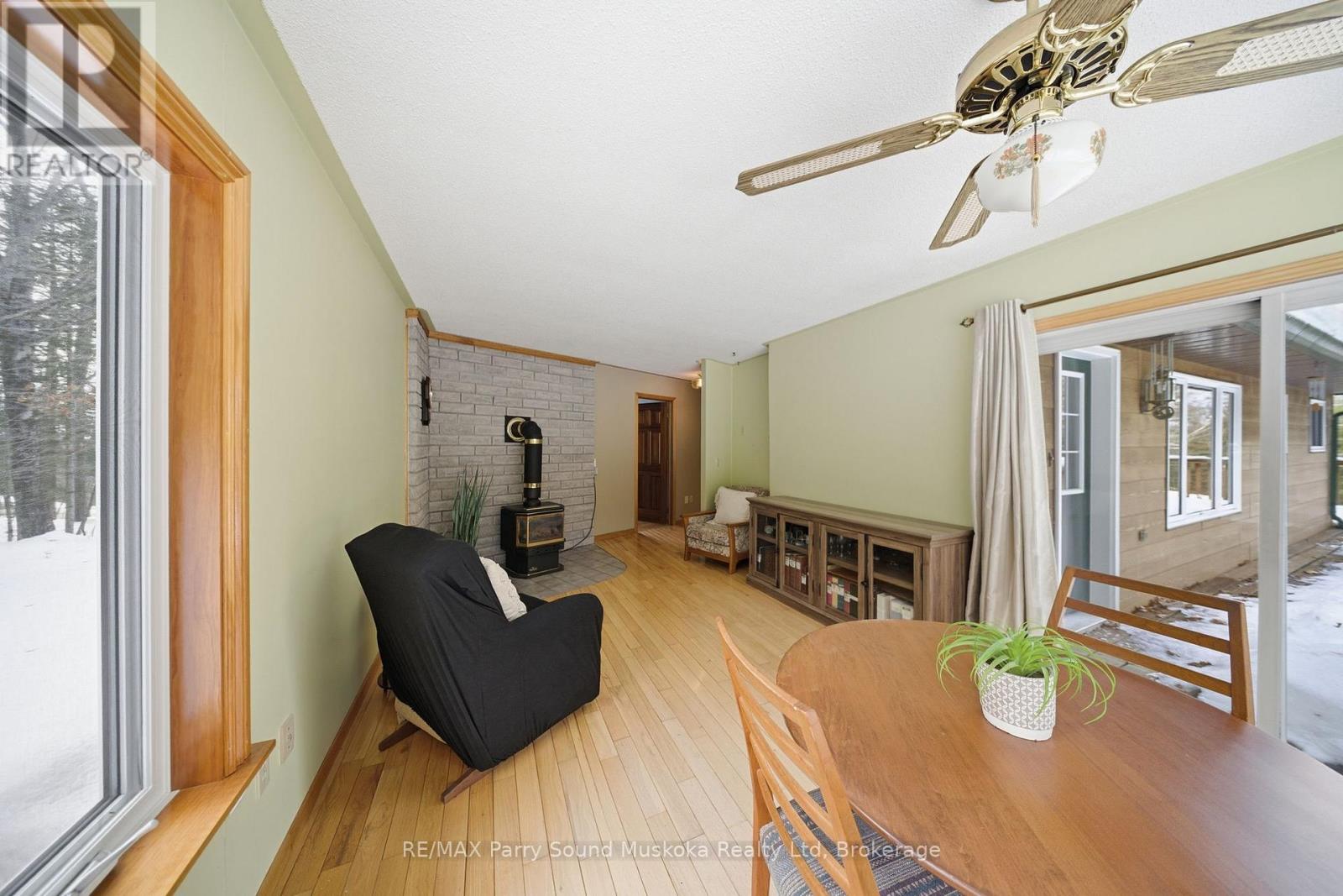 47 Lake Forest Drive, Mcdougall, Ontario  P2A 2W9 - Photo 25 - X12857464