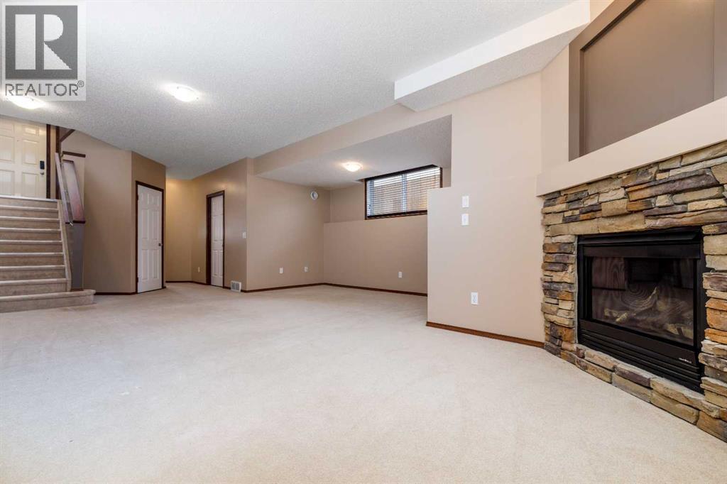 36 Johns Street, Red Deer, Alberta  T4P 4C8 - Photo 6 - A2285563