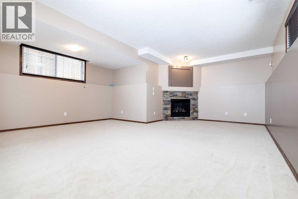 36 Johns Street, Red Deer, Alberta  T4P 4C8 - Photo 7 - A2285563