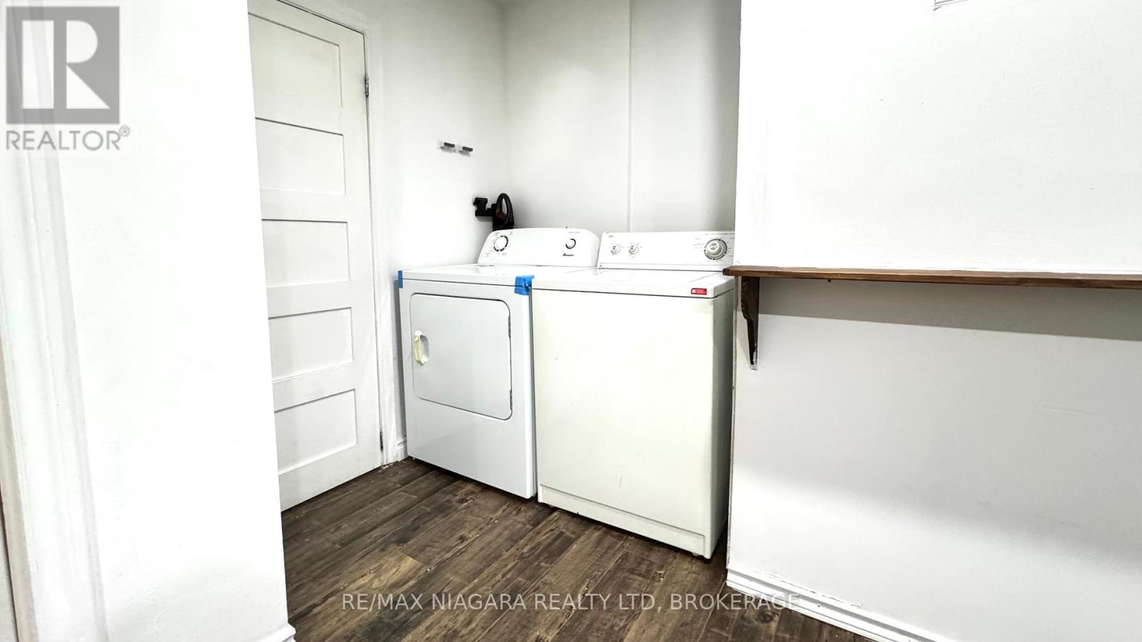 Upper - 5171 Mcglashan Crescent, Niagara Falls, Ontario  L2E 3X2 - Photo 6 - X12857468