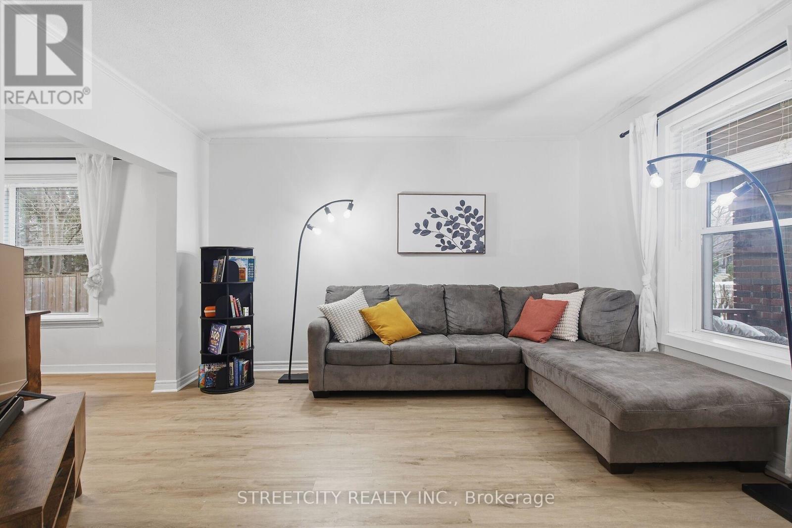 85 Springbank Drive, London South, Ontario  N6J 1E5 - Photo 11 - X12856980